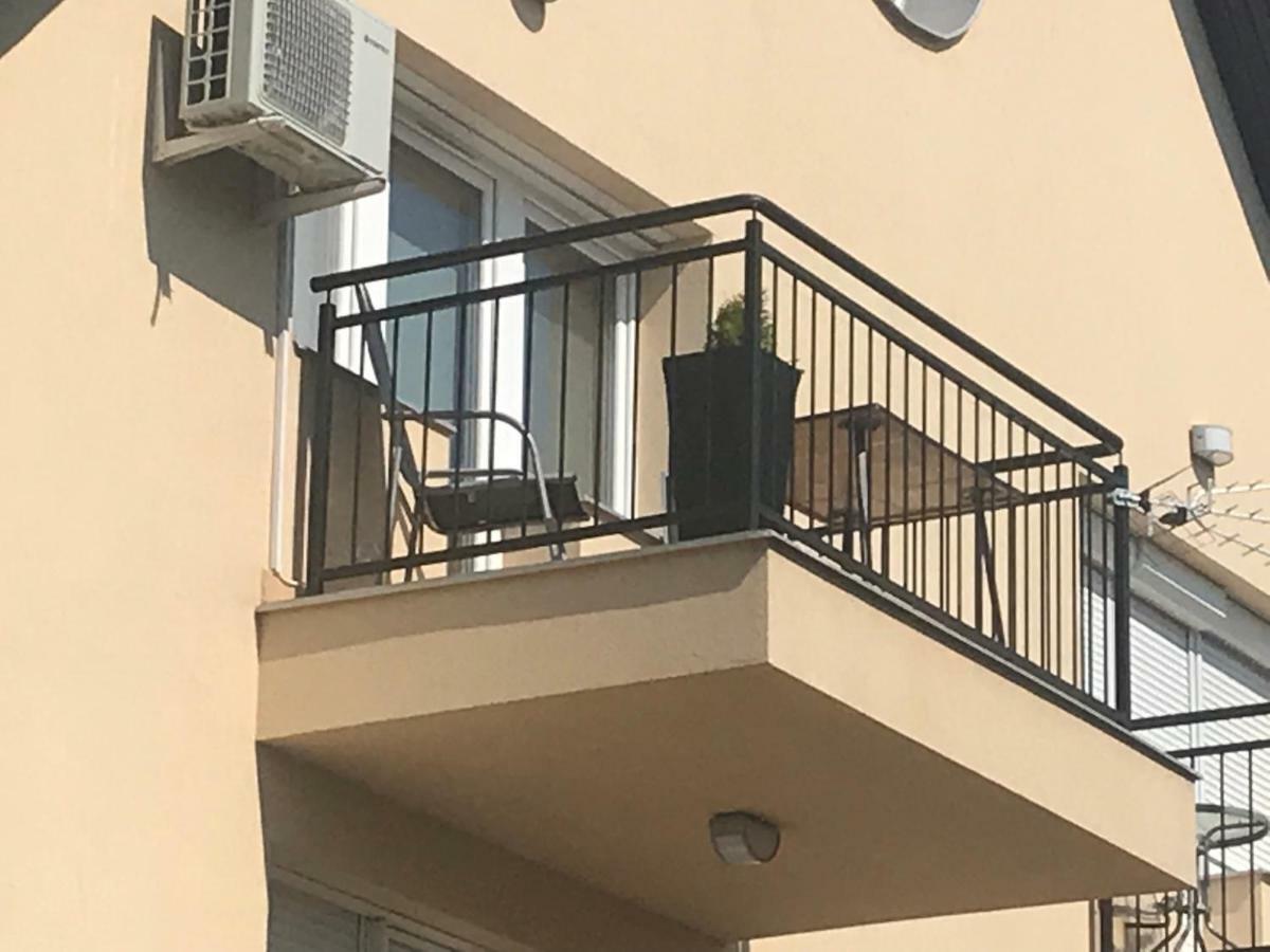 Tommy Apartman 2.0 Hajduszoboszlo Exterior photo